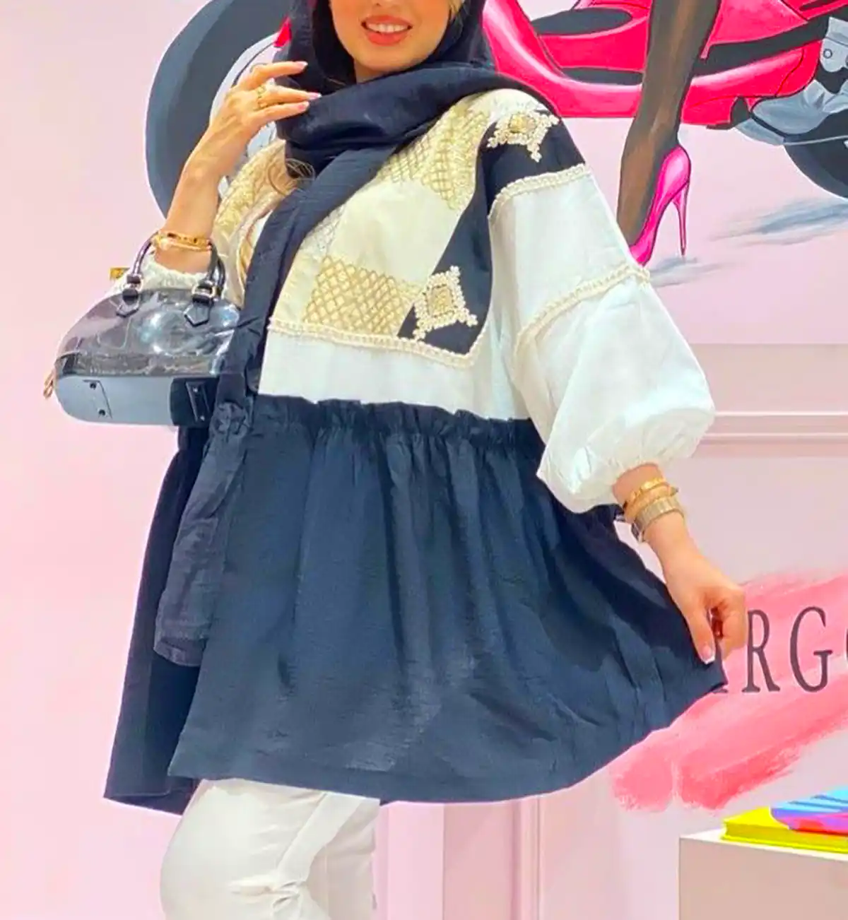 مانتو شیک و محبوب زنانه