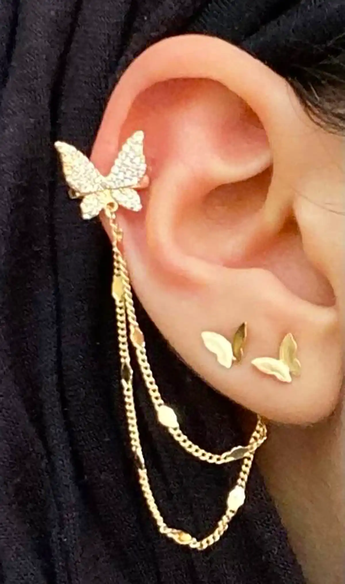 پیرسینگ گوش پروانه ای