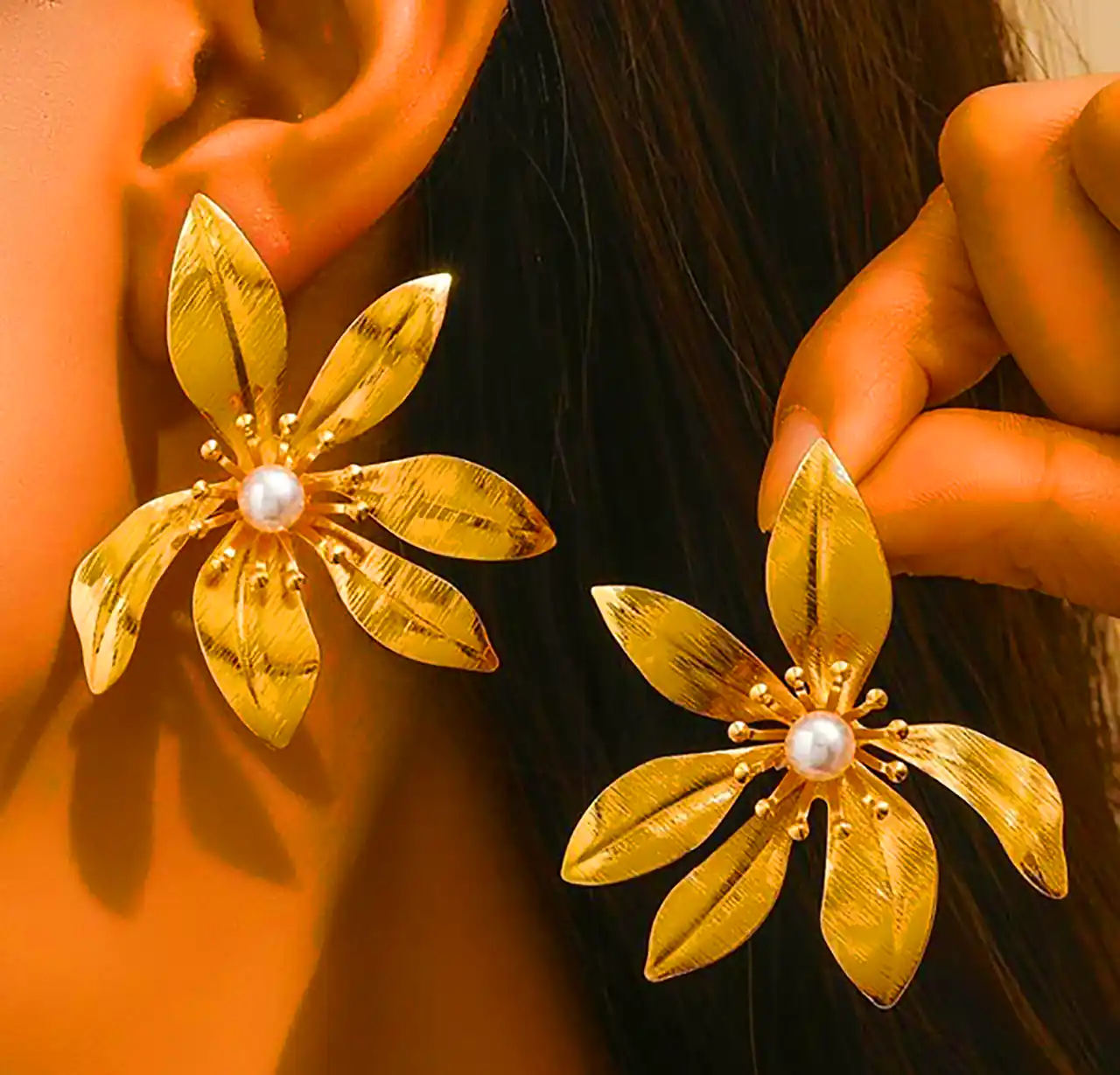 گوشواره حجمی گل هندسی