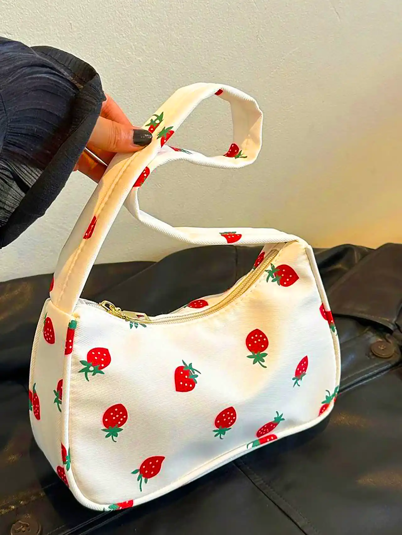 کیف فانتزی طرح توت فرنگی 