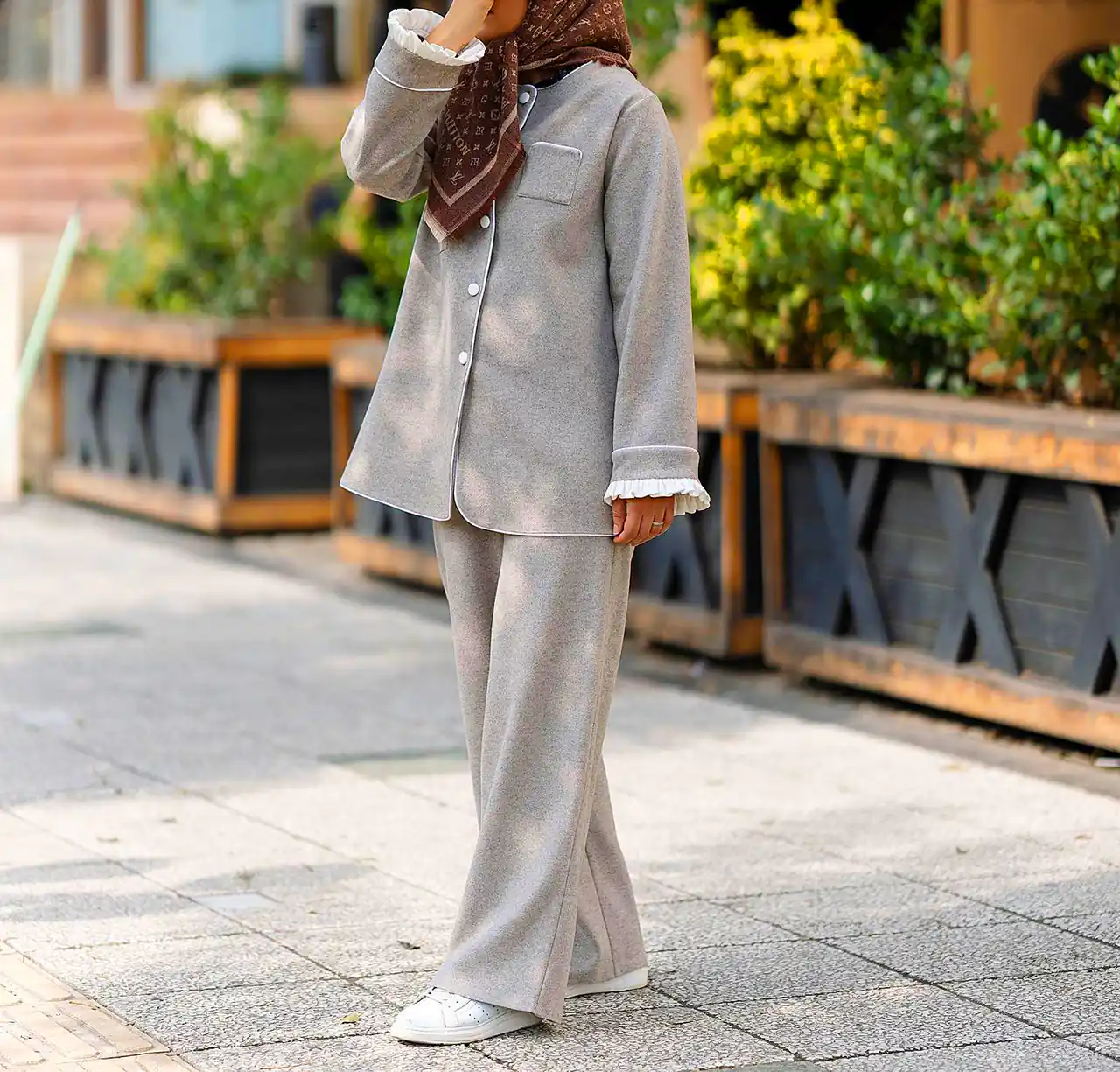 مجموعه برای بانوان جوان شیک