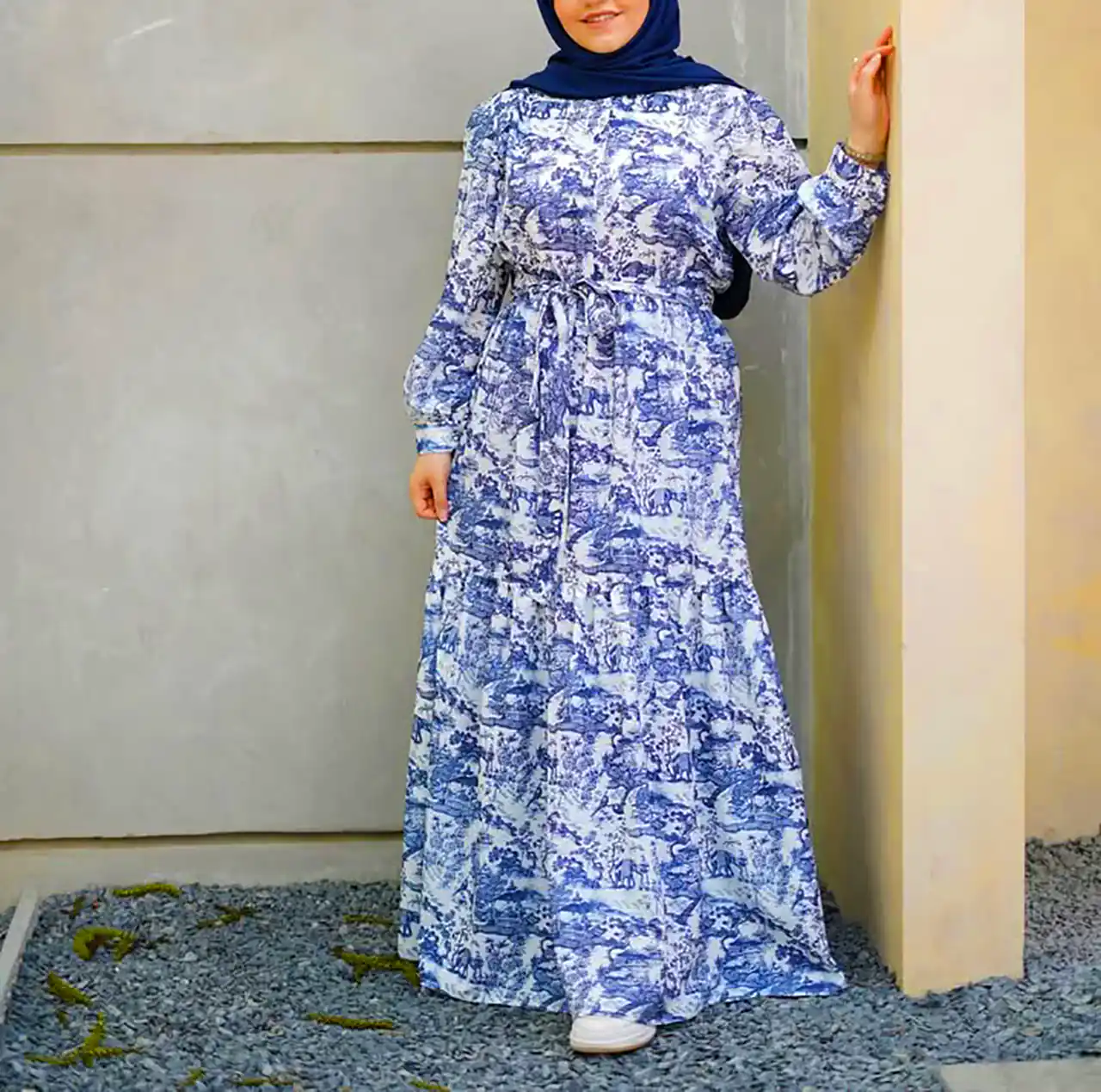 مانتو ایرانی پاییزی ضخیم و ساده 