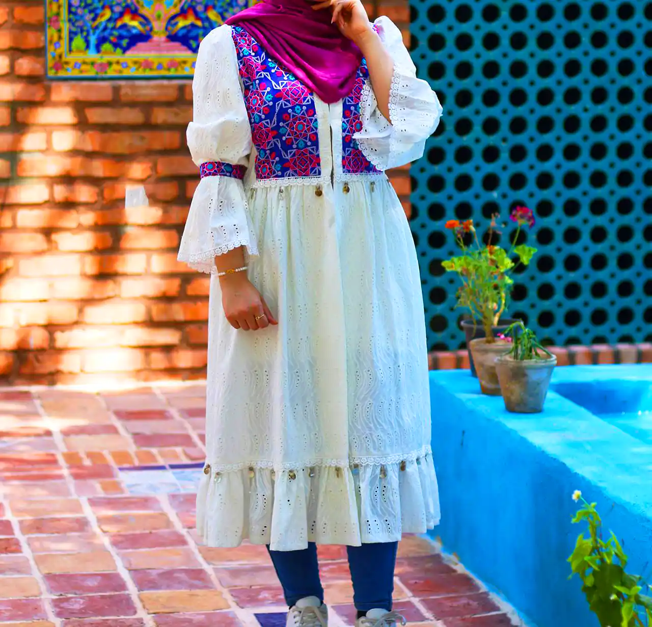 طراحی مانتو با سبک خاص مزونی