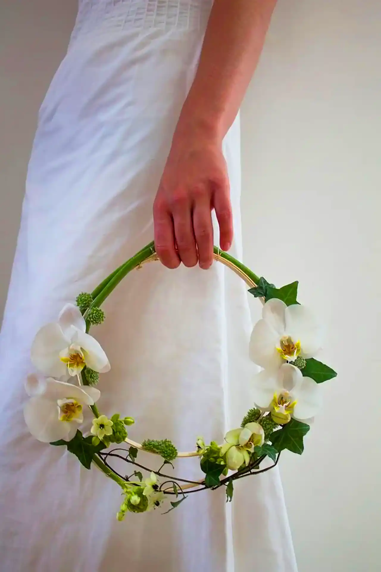 دسته گل حلقه ای عروس