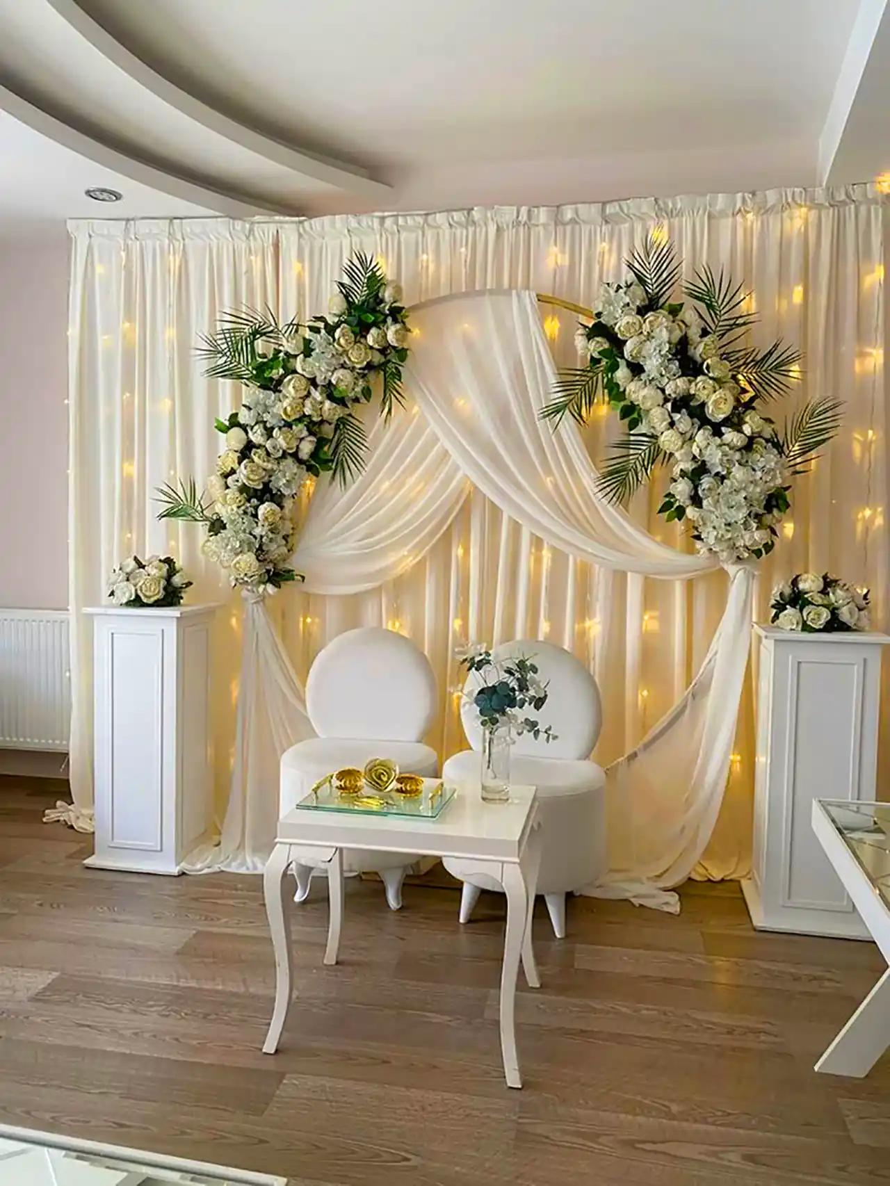 حلقه و جایگاه عروس و داماد