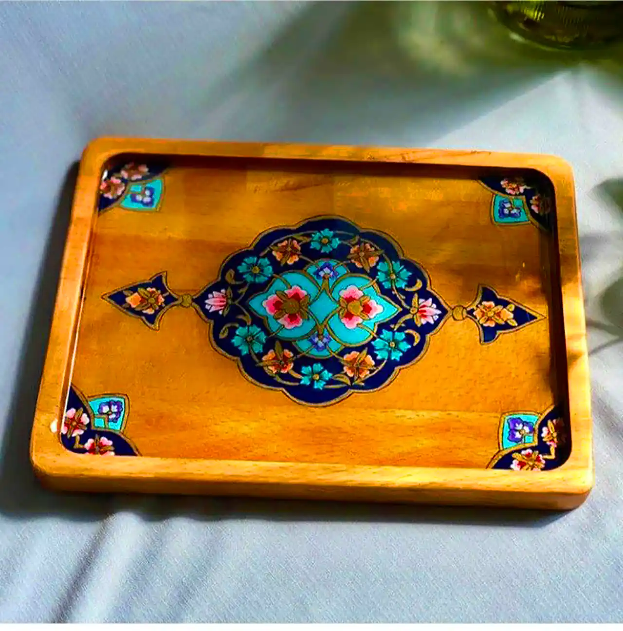سینی چوبی با طراحی اسلیمی