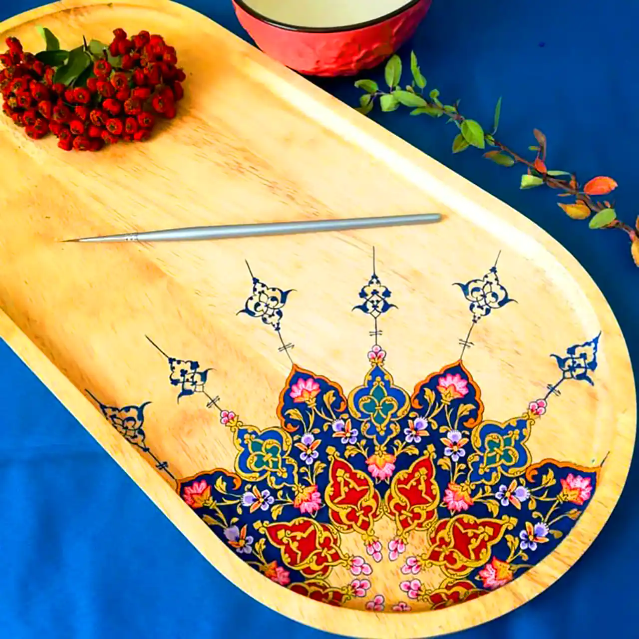 سینی چوبی با طراحی اسلیمی