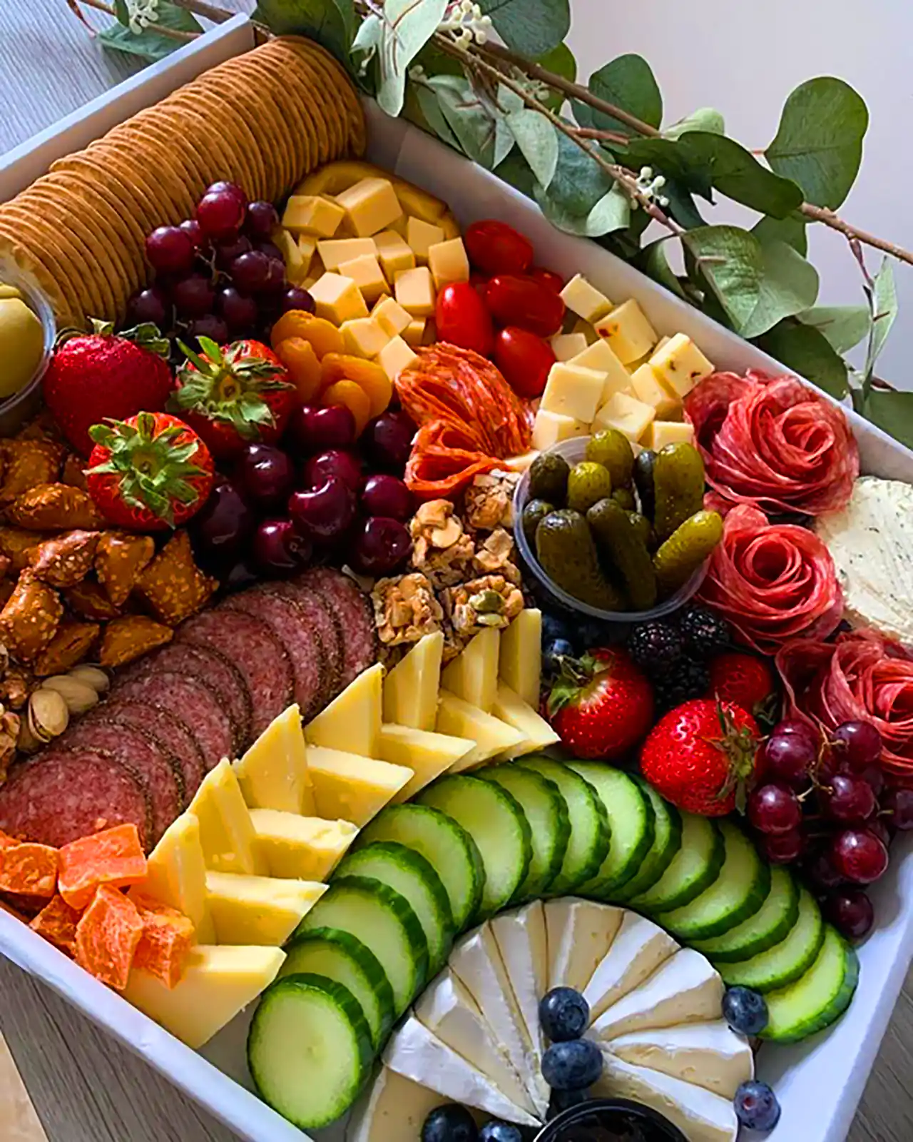 چیدمان فینگرفود شیک مهمانی 