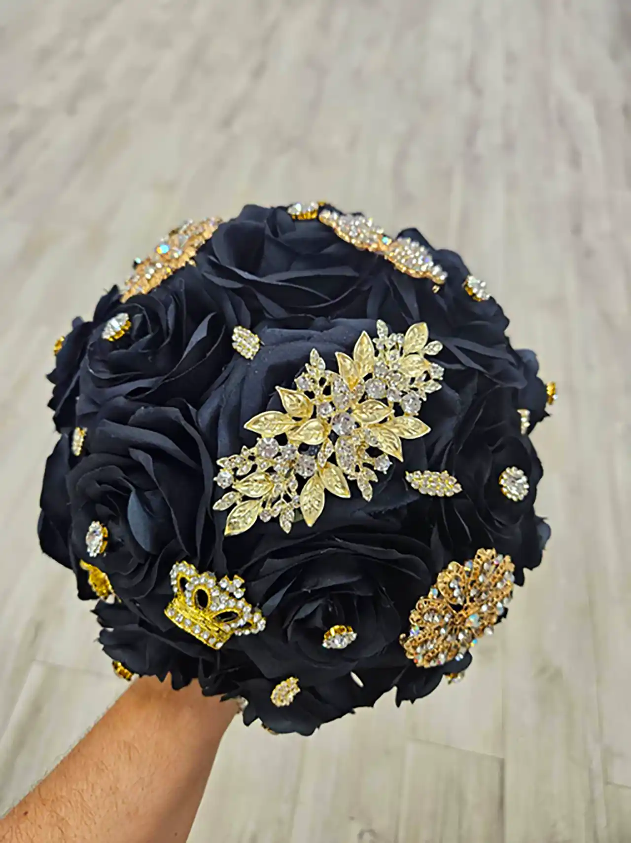 دسته گل عروس مروایدی 