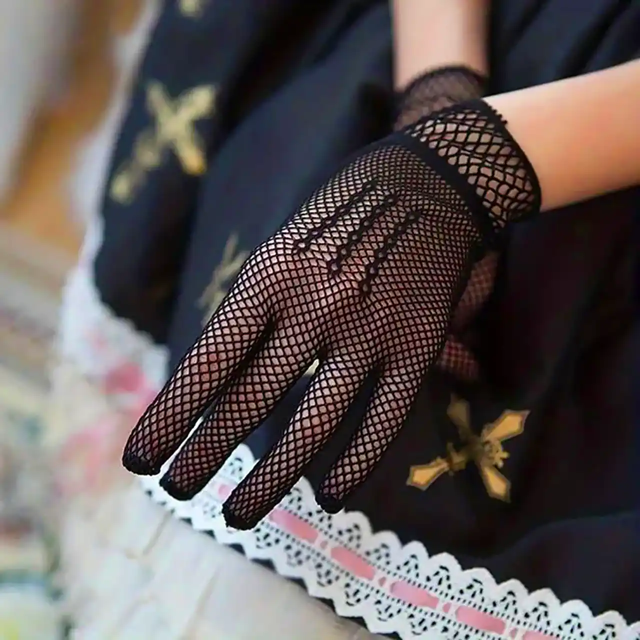 دستکش توری مشکی مجلسی 