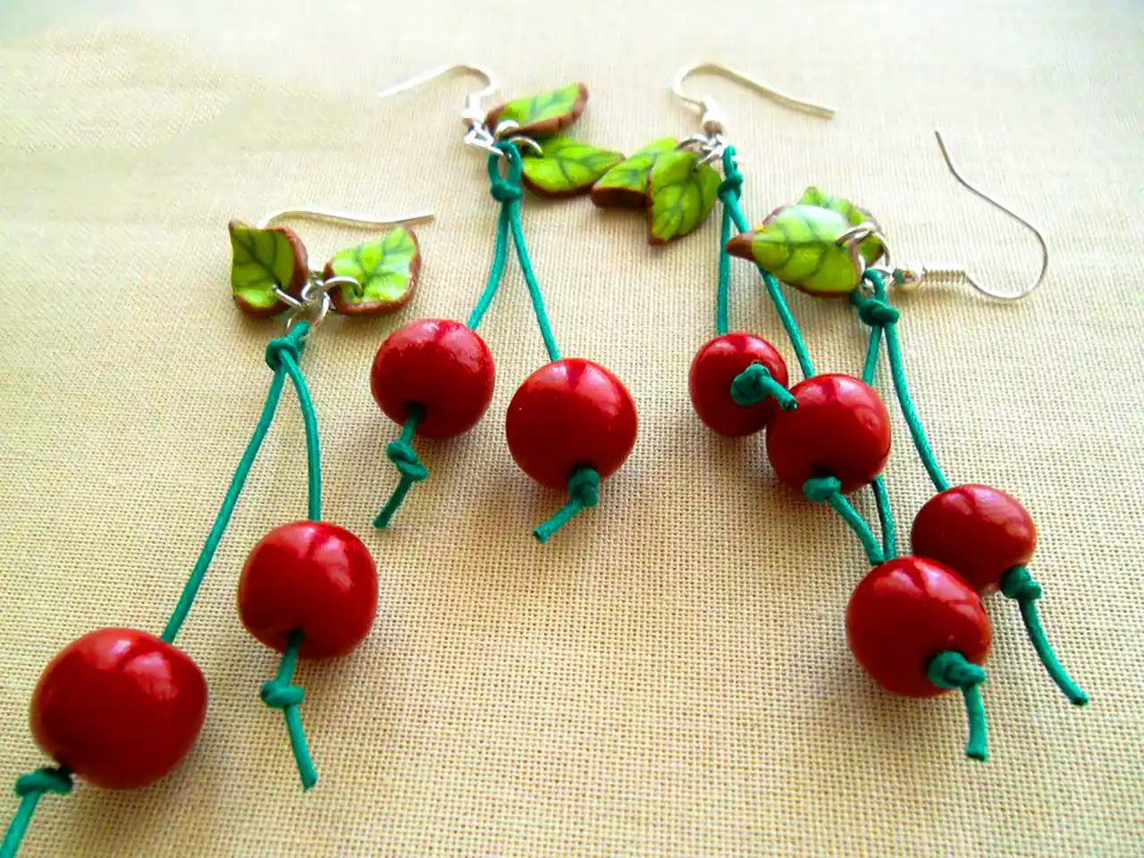 گوشواره میوه ای شاد رنگی