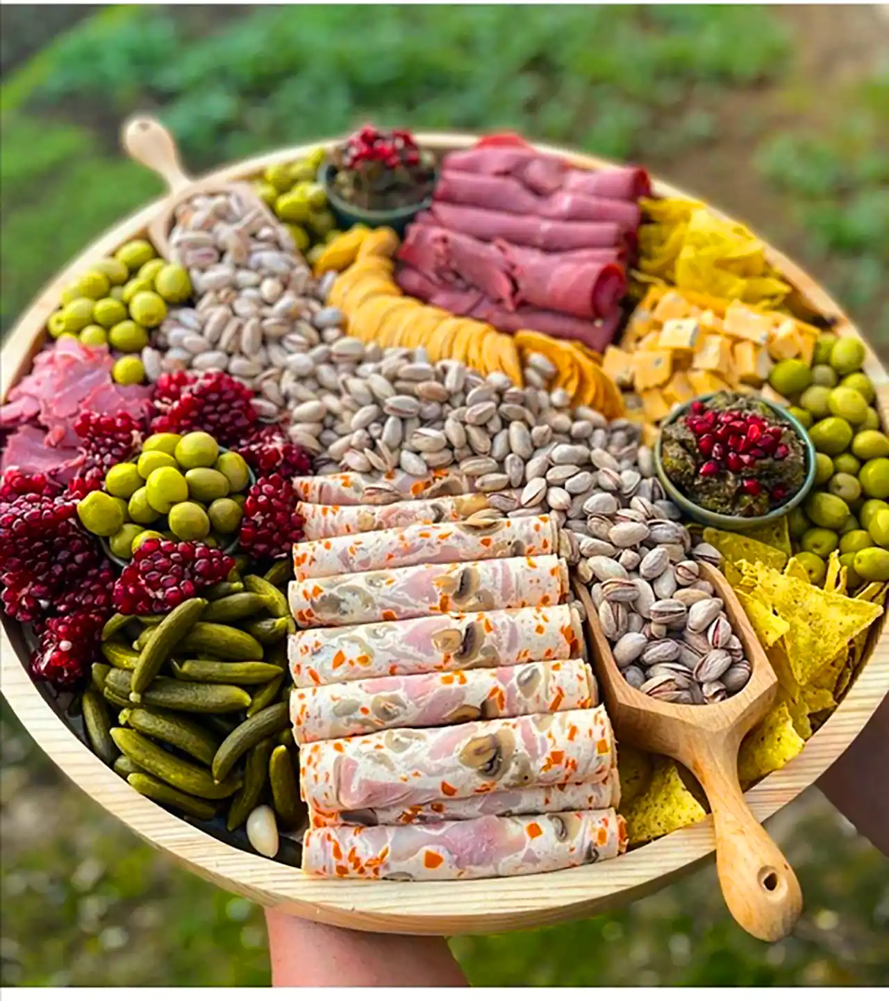 چیدمان مزه مجلسی شیک 