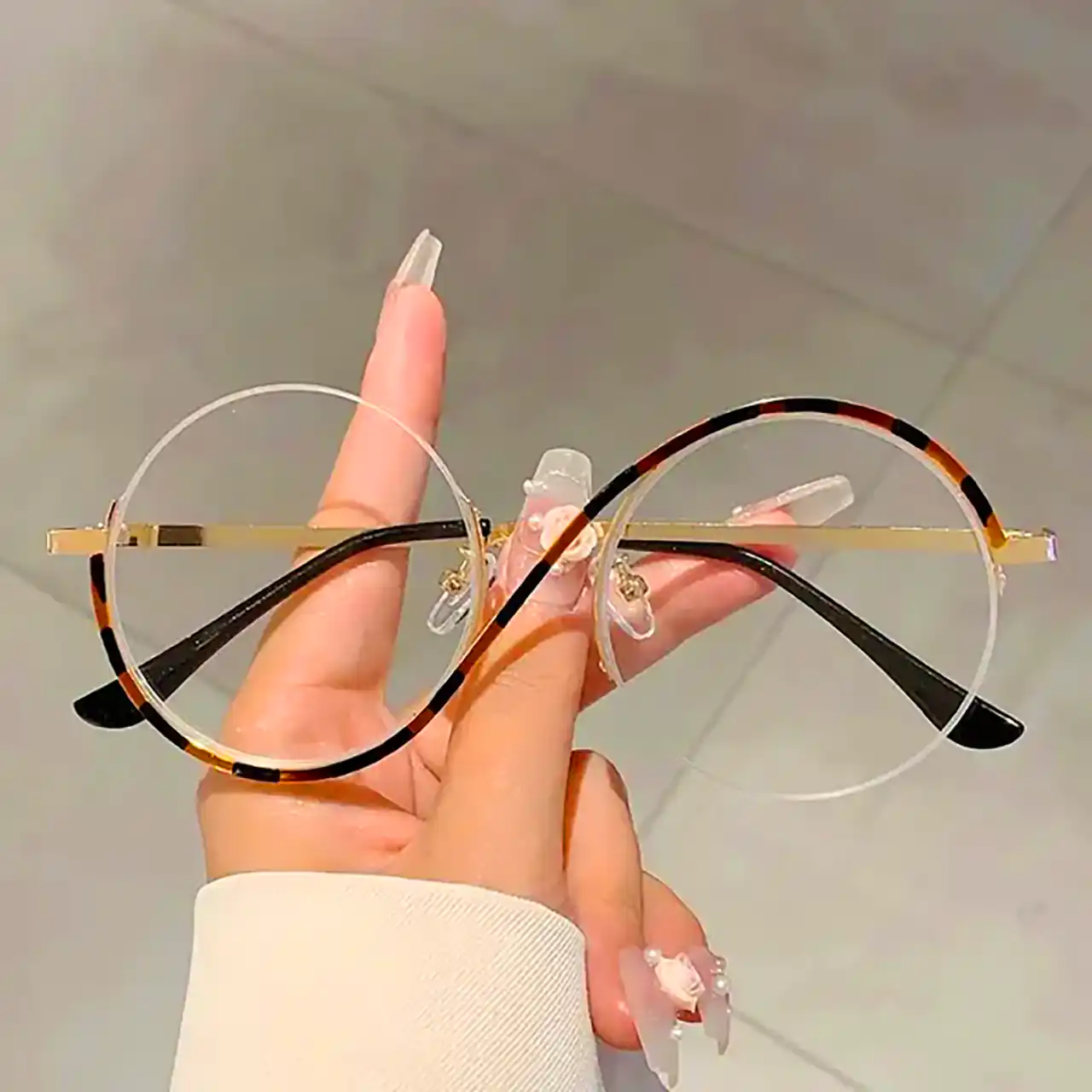 فریم عینک گربه ای زیبا