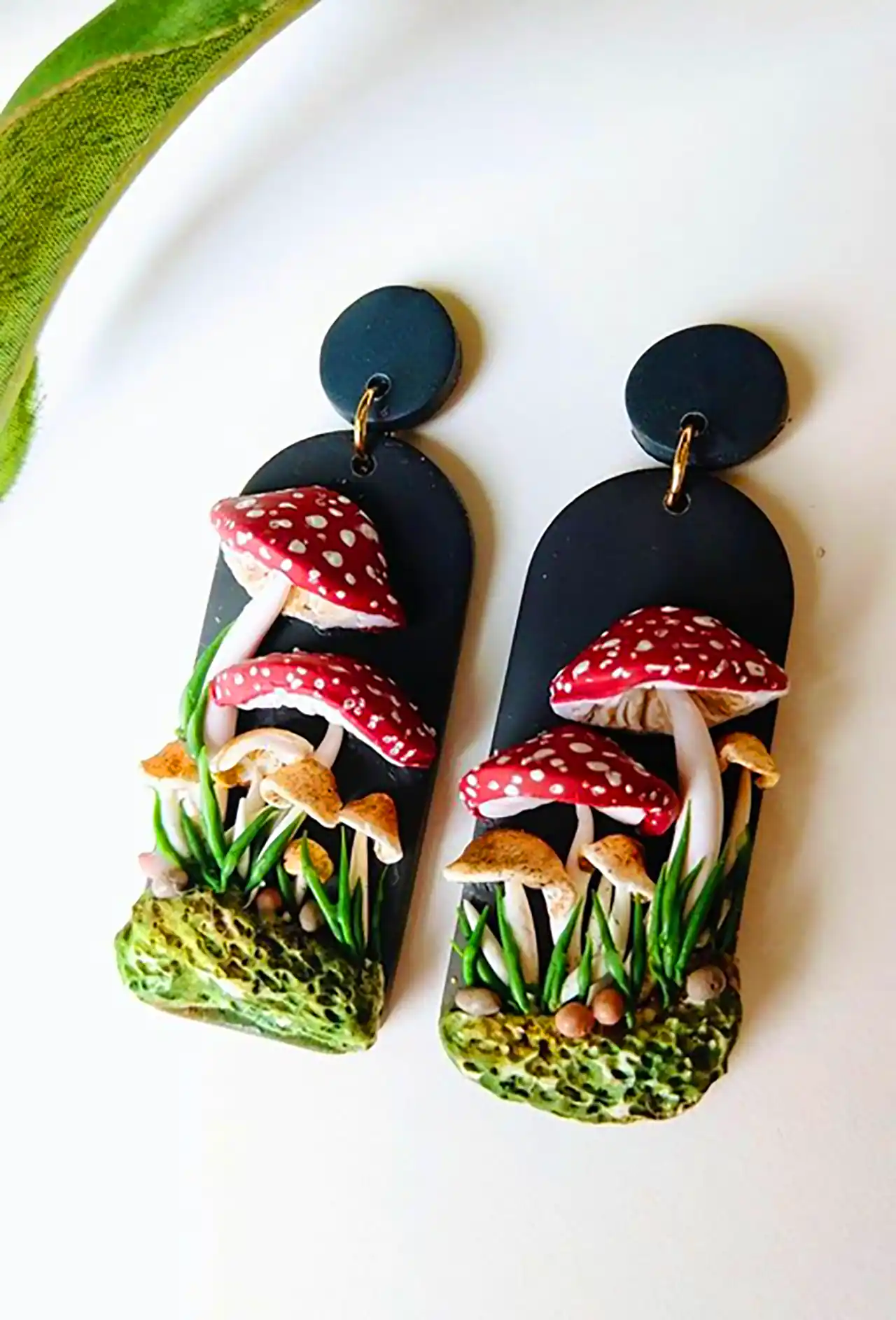 گوشواره فانتزی طرح قارچ 
