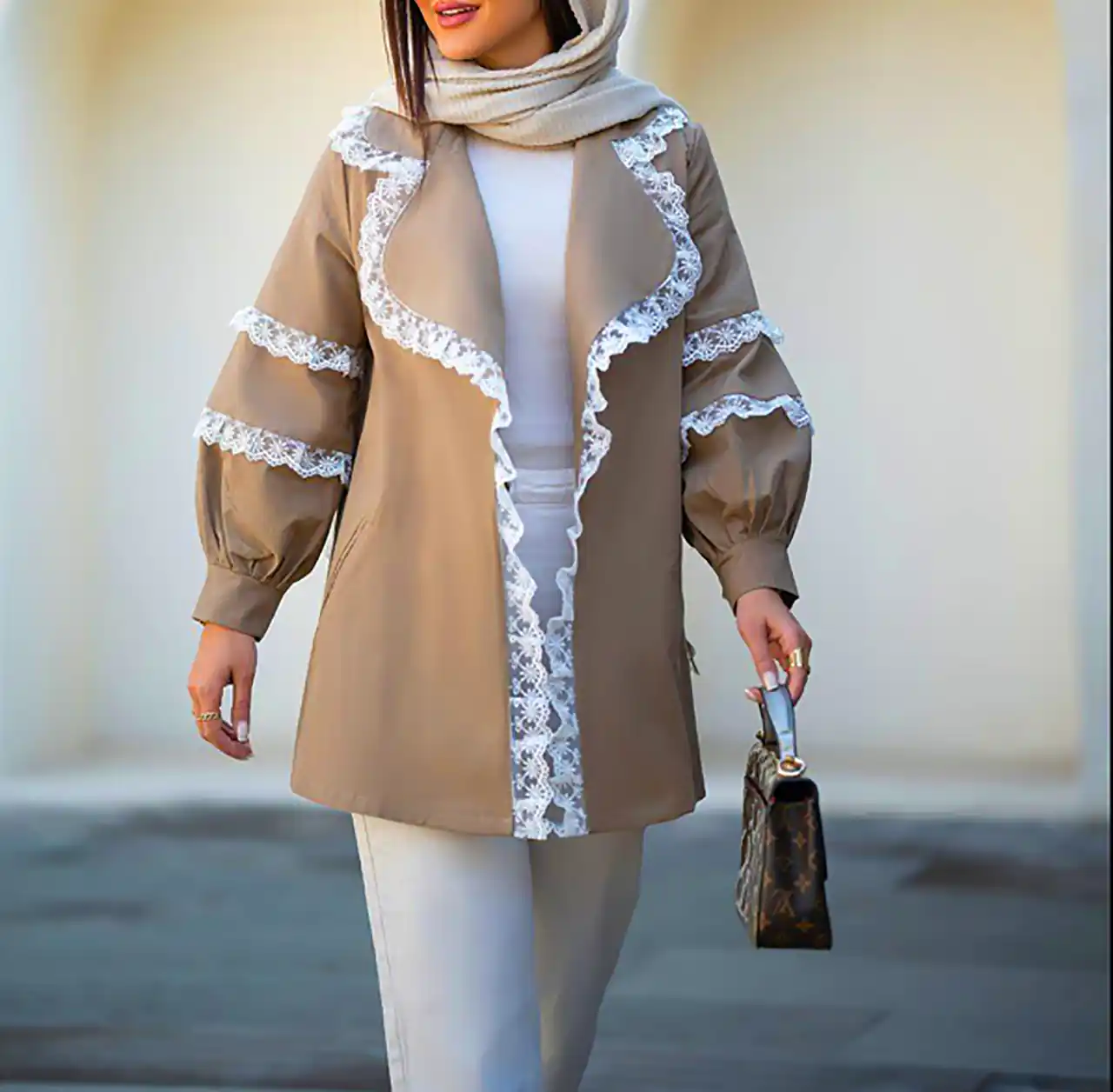 مانتو زنانه ترند این روزها