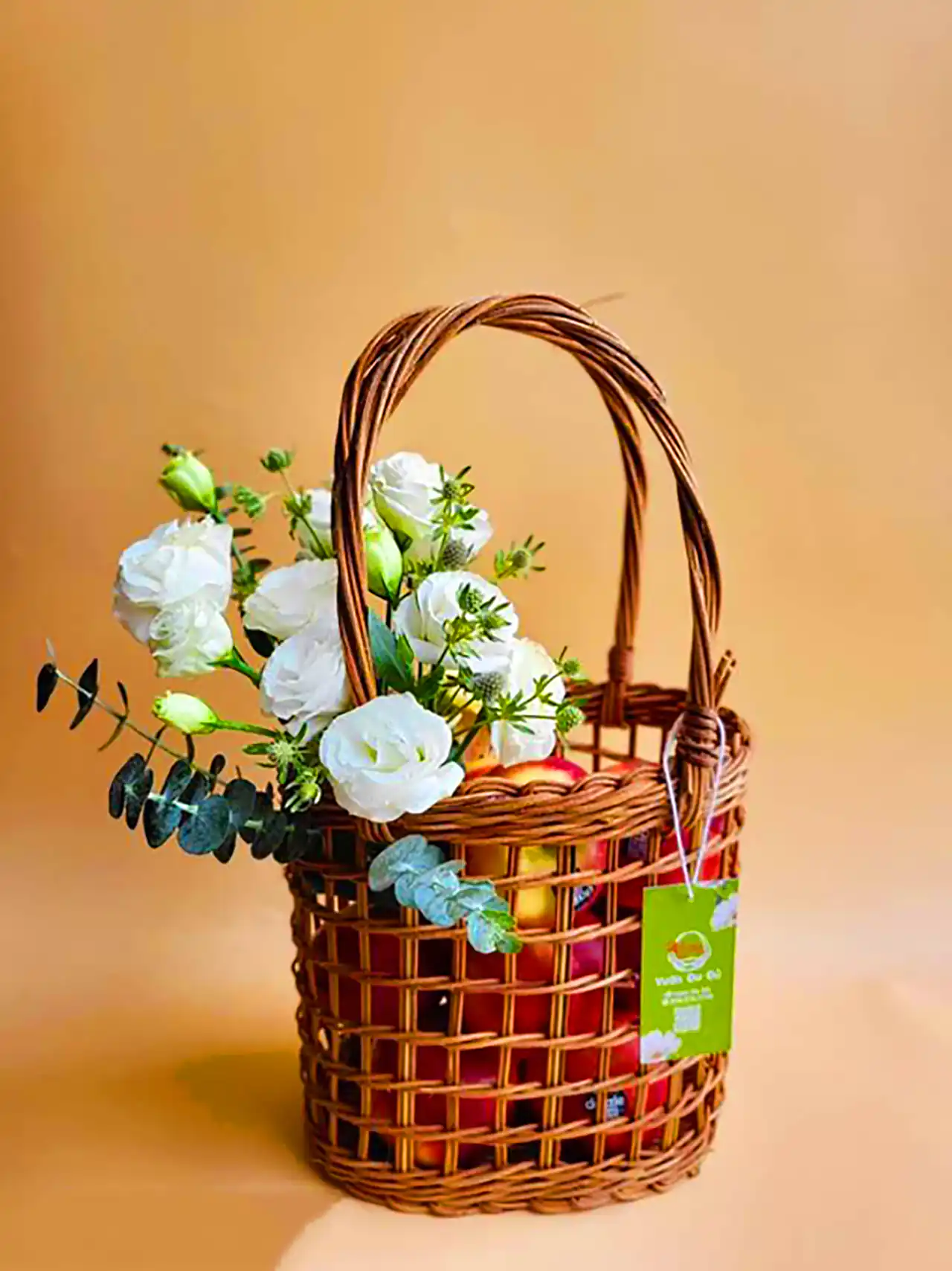 سبد حصیری دکوری گلدار