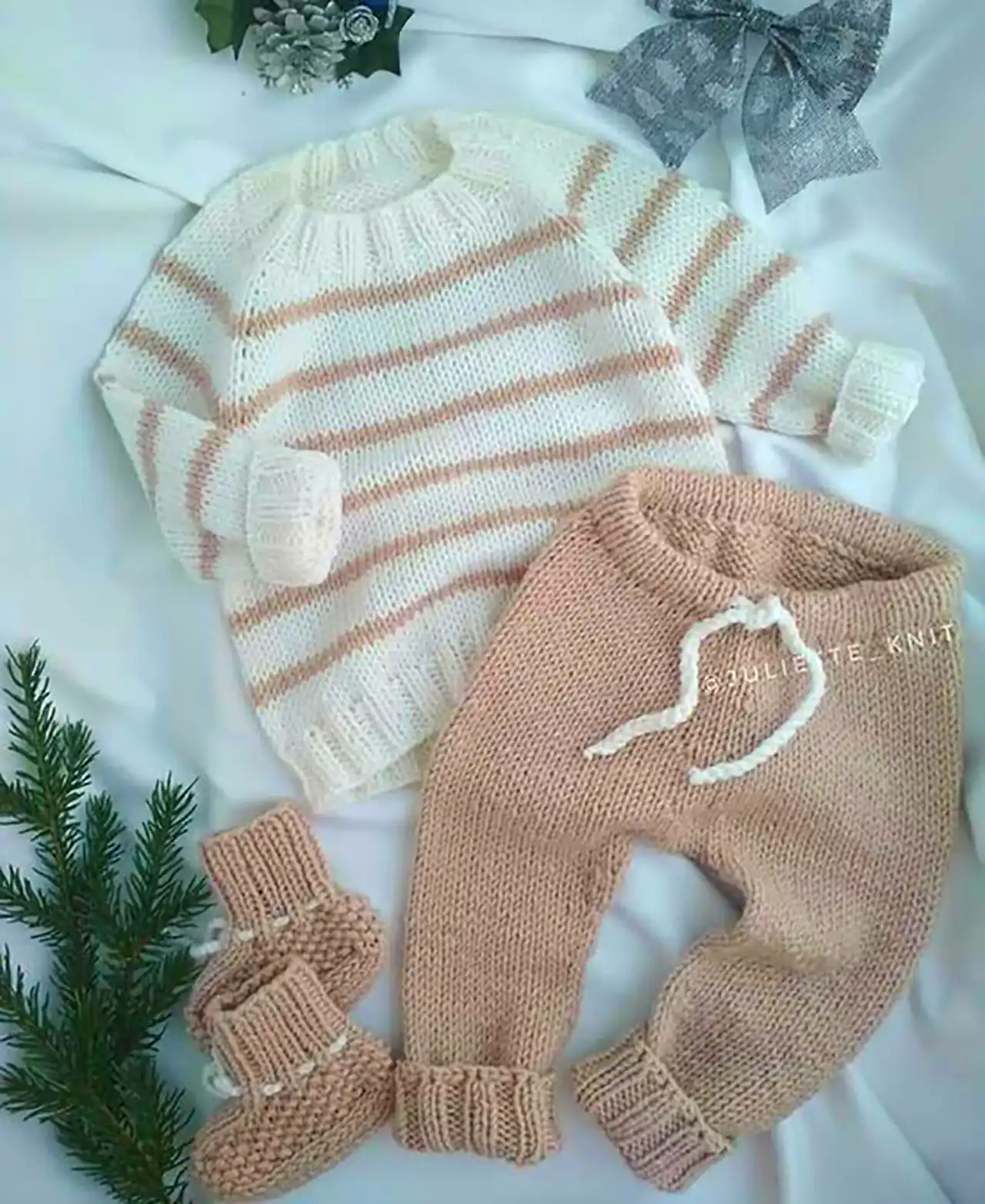بلوز و شلوار بافتنی بچگانه 