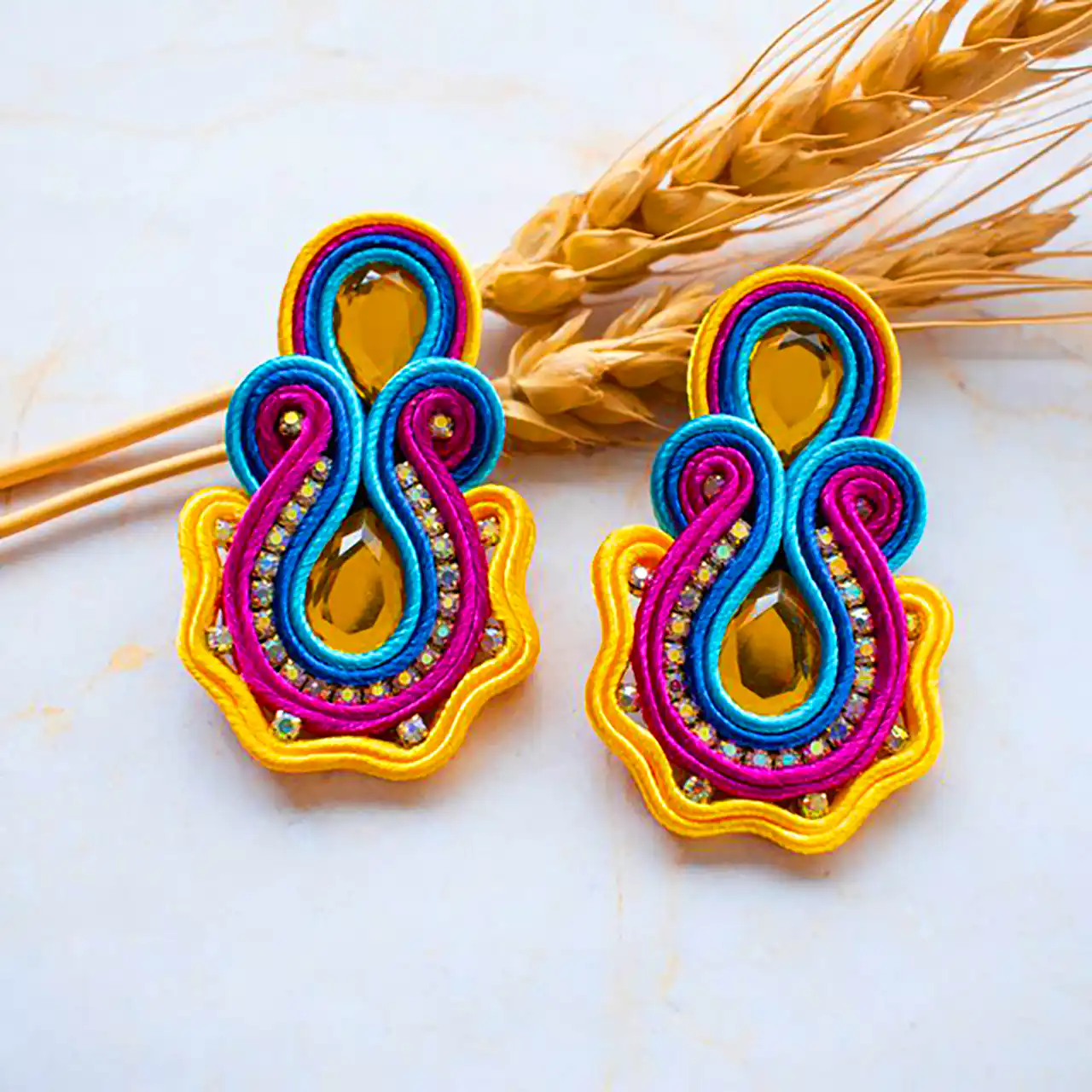 گوشواره درباری شیک و زیبا 