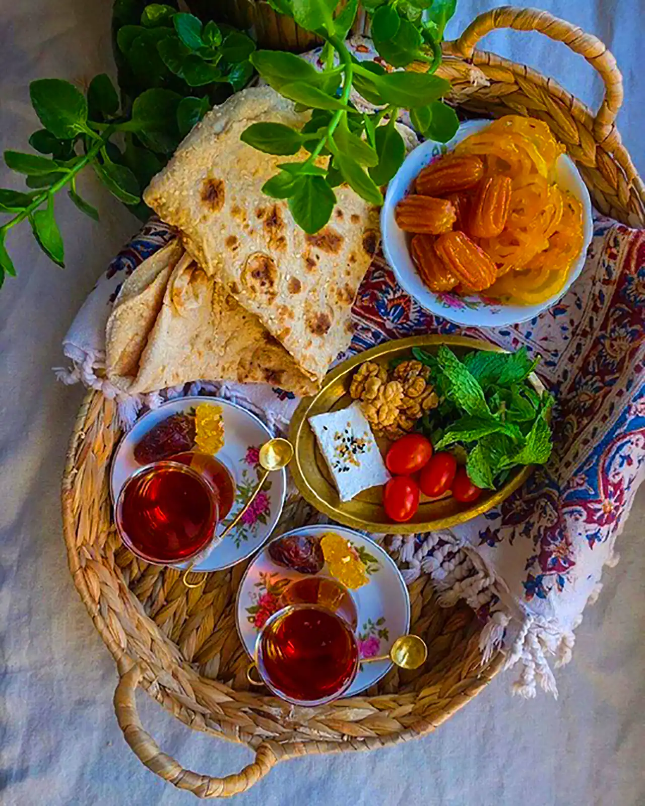 سفره افطاری ایرانی 