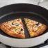 چگونه پیتزا را در قابلمه گرم کنیم؟ بدون خشک شدن